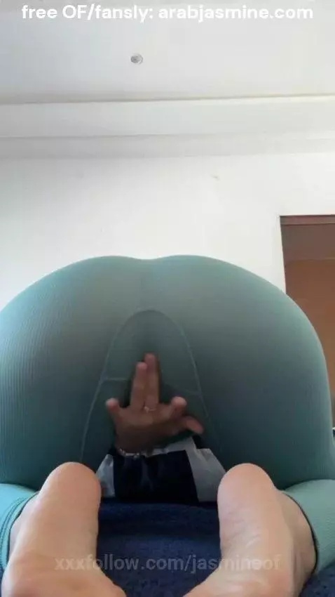 this is how i fall asleep 😴 by jasmineof