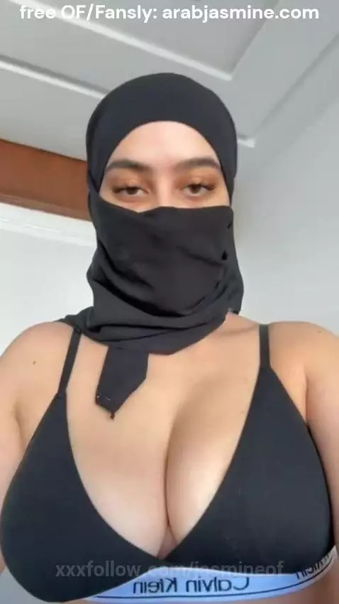 Can you handle these boobs? 😉 by jasmineof