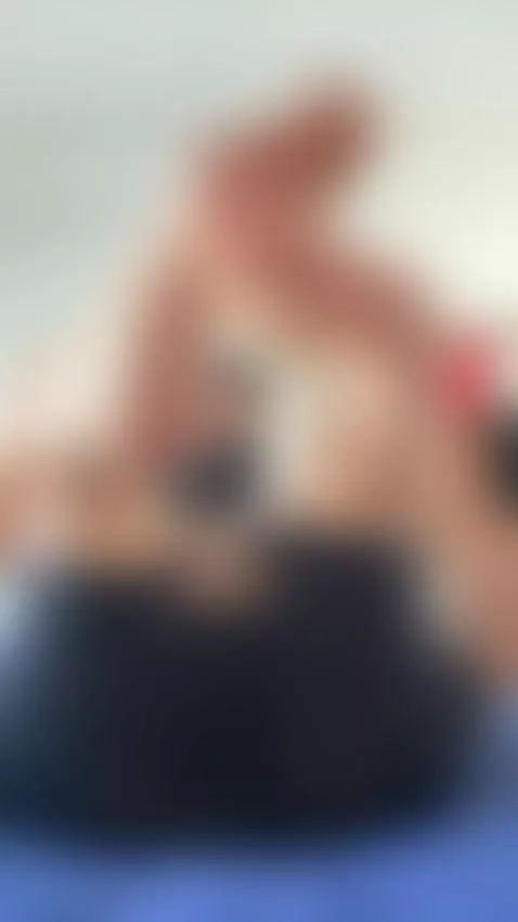 Can you handle these feet? by jasmineof