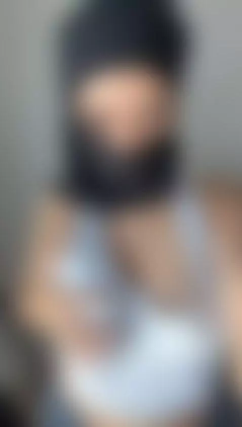 Boobs on full display, just for you. by jasmineof