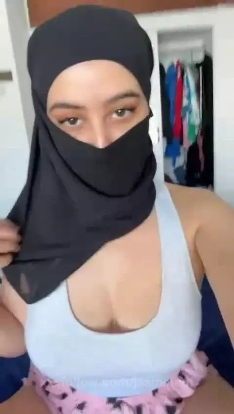 Can you handle these boobs? 😉 by jasmineof