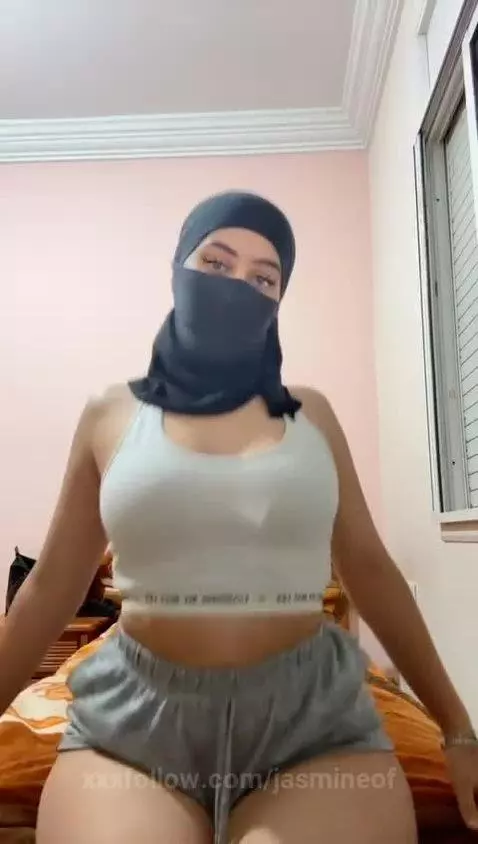 Can you handle these boobs? 😉 by jasmineof