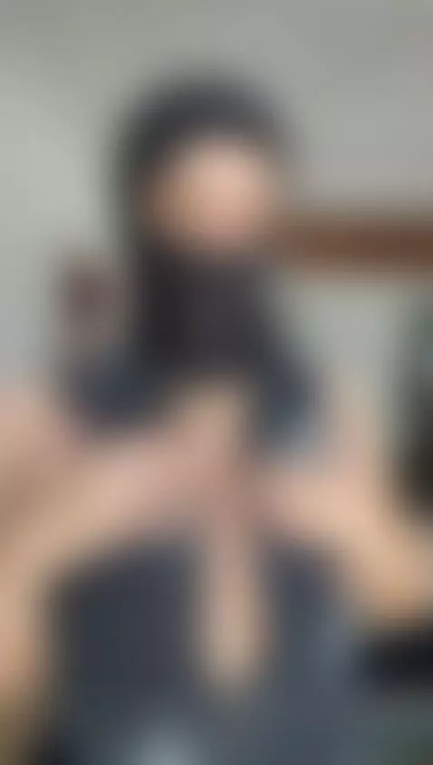 Titties jumping like they heard rent is due. by jasmineof