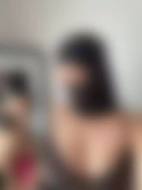 Tits and wit – my best assets. by jasmineof