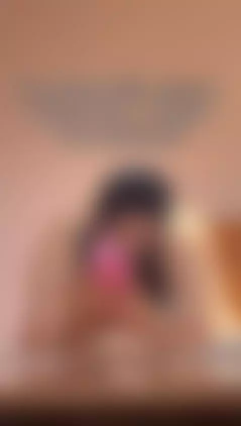 What turns you on most babe??
😏😈pls let me know by jasmineof