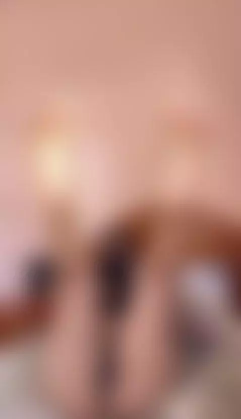 I'm dripping confidence and craving your tongue. by jasmineof