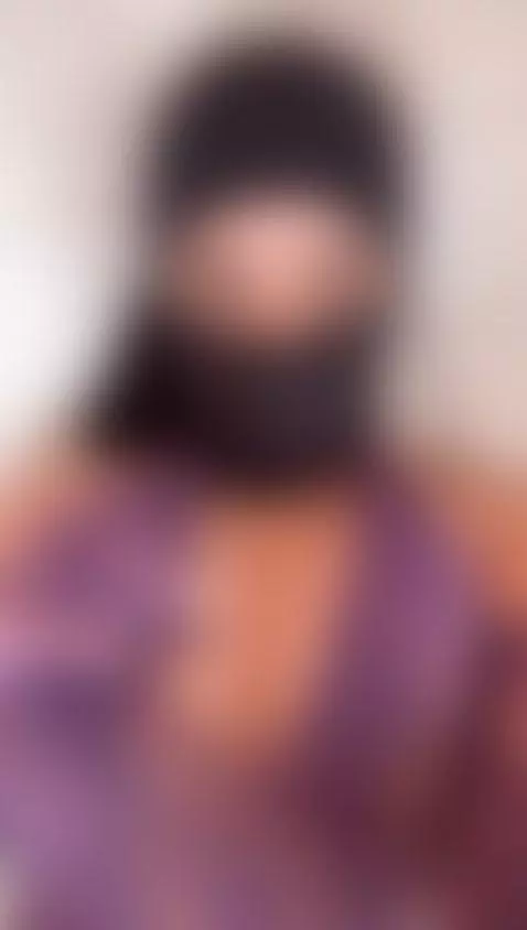 Boobs like weapons of mass distraction. by jasmineof