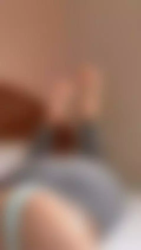 Ass moving like it’s mad at the air for being in the way by jasmineof