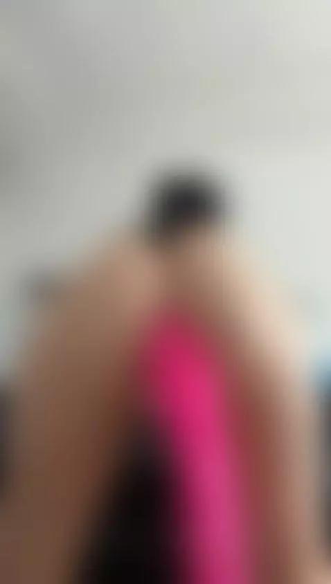 This booty walks in and gravity files for unemployment. by jasmineof