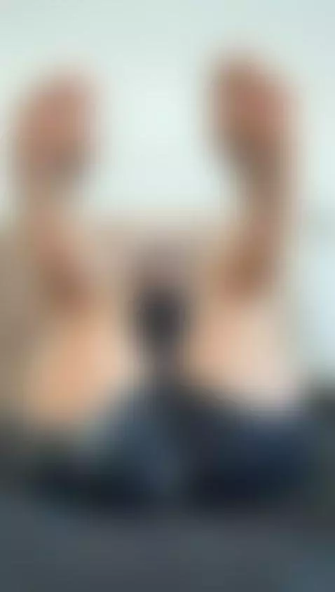 Sweet like sin, grip like revenge. by jasmineof