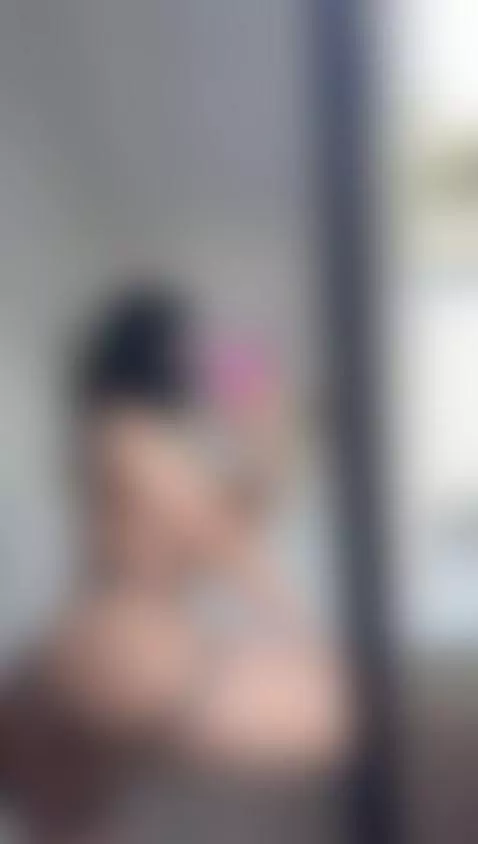 Arab curves sent from heaven. by jasmineof