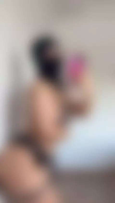 Arab curves sent from heaven. by jasmineof