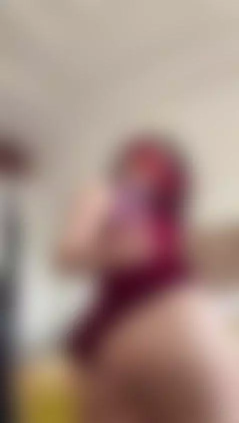 Arab curves sent from heaven. by jasmineof