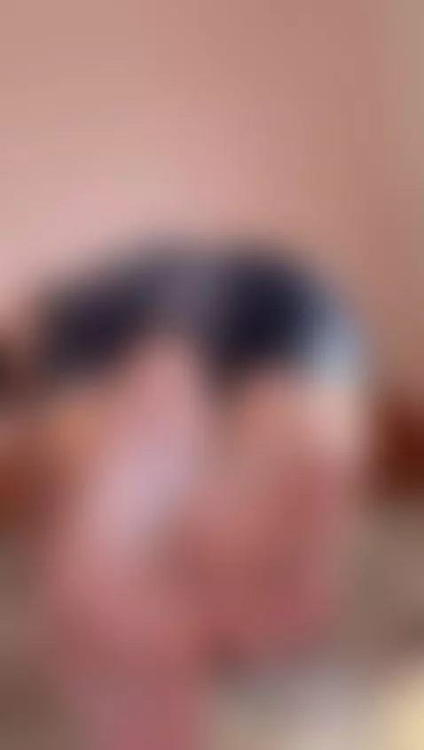 High arches, low tolerance for vanilla vibes. by jasmineof