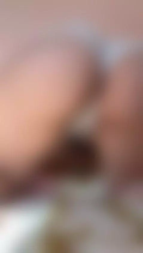 Come closer — this kitty doesn’t bite… much 😏 by jasmineof