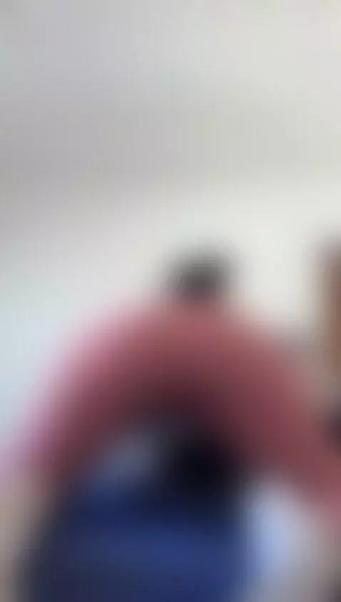 Curves like these? They’re not a distraction. They’re a pers... by jasmineof