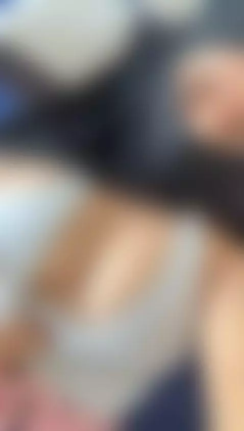 If boobs were currency I’d be a billionaire and still broke ... by jasmineof