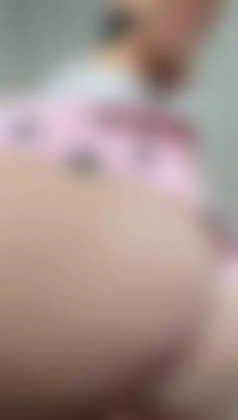 Peachy keen and feeling myself 🍑✨ by jasmineof