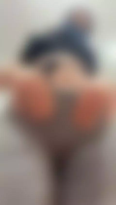 How long can you resist tasting this pussy? by jasmineof