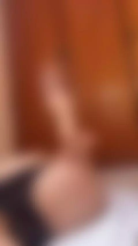 Pretty pedicure just for your tongue 🦶💋 by jasmineof