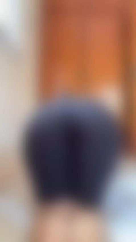 Watch this booty shake while I ride you senseless. Eyes on m... by jasmineof