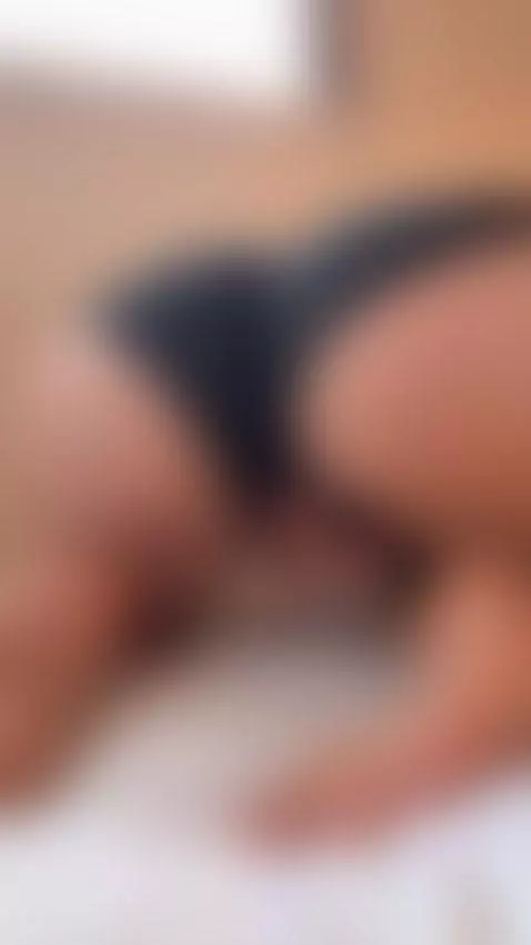 Soft pussy lips perfect for sucking and fucking. Your choice... by jasmineof
