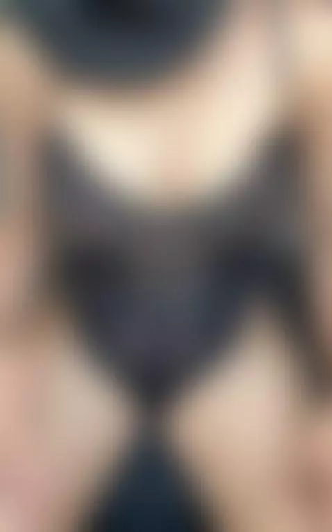 Heavy tits bouncing and begging for your hands. 🥵 by jasmineof