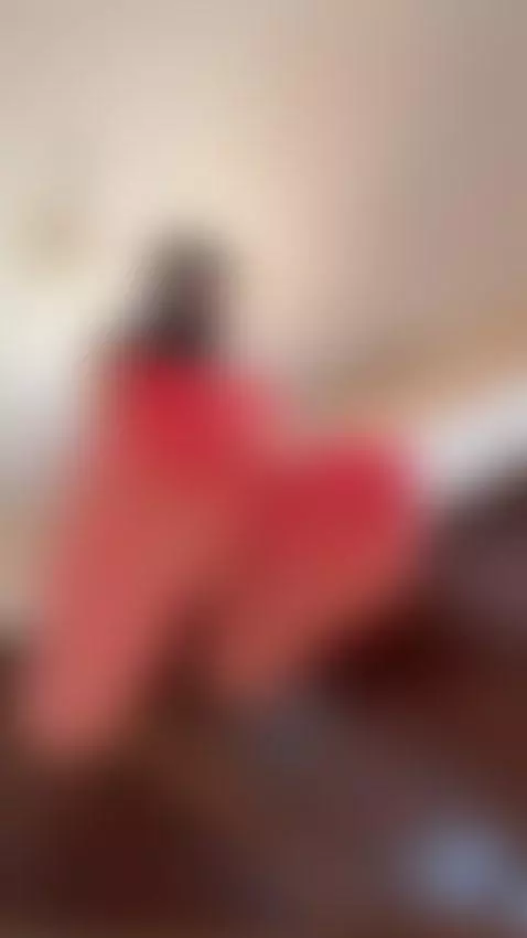 Smooth soles and pink toes all yours 🦶🌸 by jasmineof
