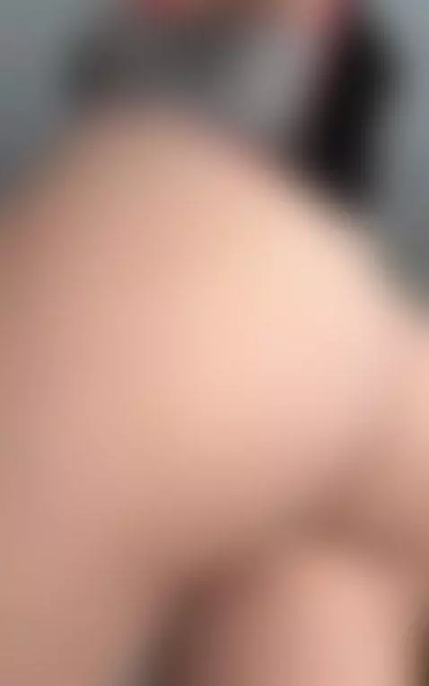 Ass shaking so good it should be illegal 💦 by jasmineof