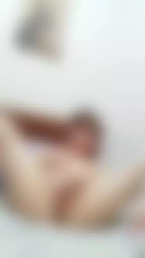 I like to masturbate in the morning🥵🔥 by emilia-cowell