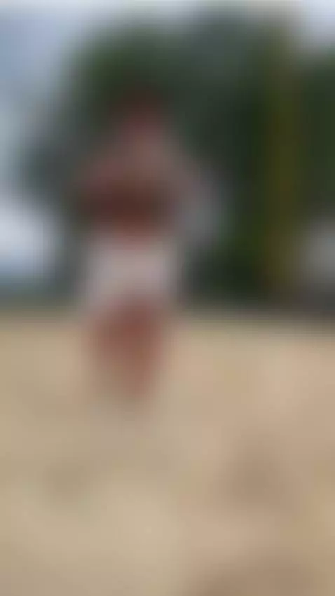 We play on the beach ... but I want to play with you.🔥😍 by kendalmiller-1