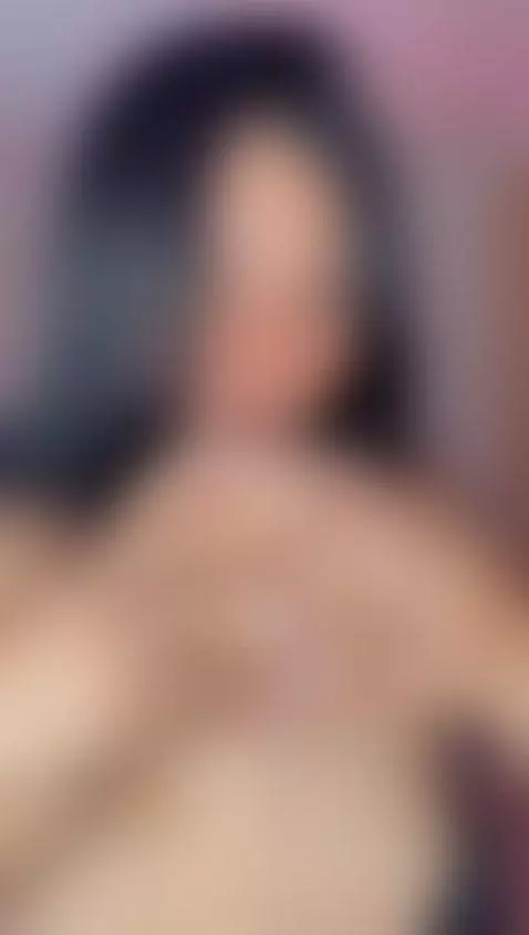 A kiss for you 🔥😘 by kendalmiller-1