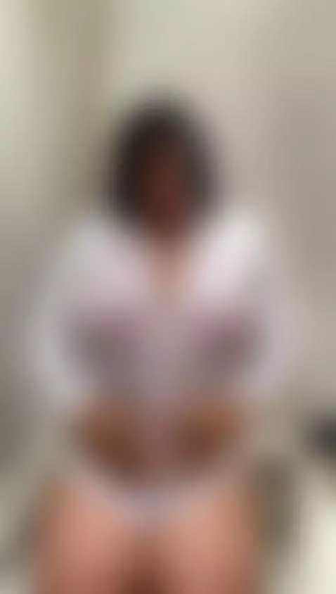 A jet of water for these hot big tits 💦😈🔥 by kendalmiller-1