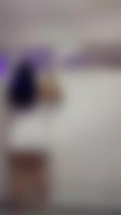 Watch how I drop my towel to let you see my ass. by evadaemon1