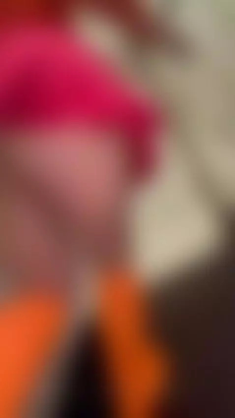 Climbing the stairs quickly because they are looking for me ... by evadaemon1