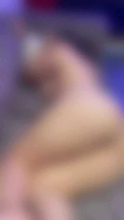 He wants to take advantage of my naked ass 🍑🔥 by evadaemon1