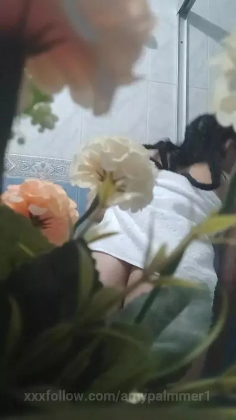 They spied on me while I was bathing by amypalmmer1