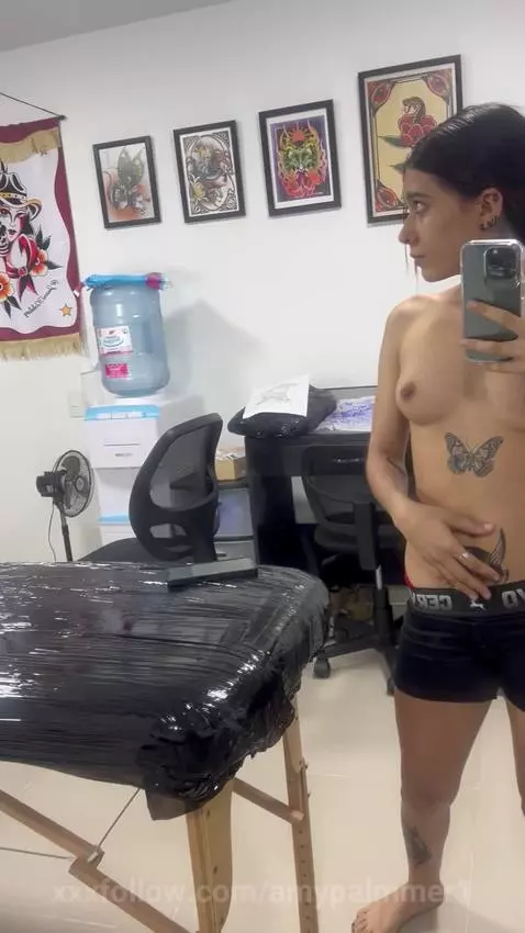 I masturbate while the tattoo artist is in the bathroom by amypalmmer1