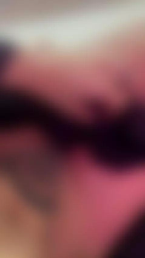 Waiting naked for you, come by amypalmmer1