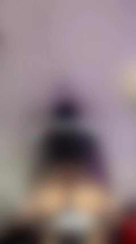 Uppps!  I dropped my clothes straight 🤣🤤 by amypalmmer1