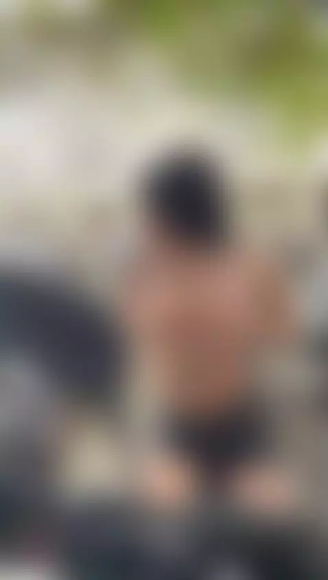 We take a walk, while you touch my pussy and small tits ? 🔥🔥 by amypalmmer1