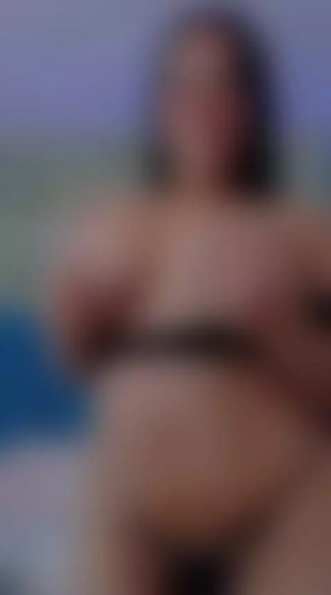 my body wants your hands by missi-amador