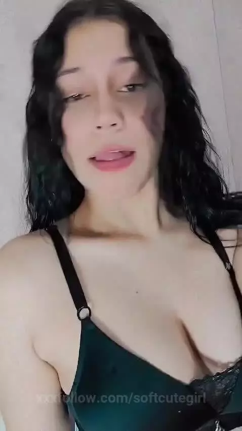 Come vibrate my pussy. 💦😈 by softcutegirl