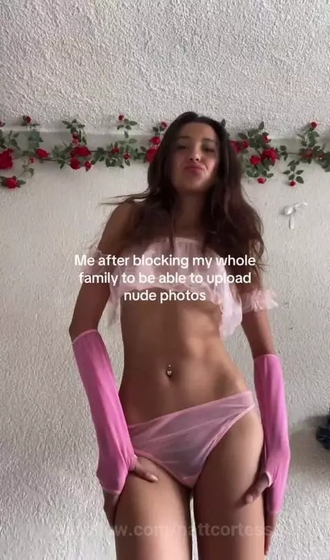 Me after blocking my whole family to be able to upload nude ... by nattcortesss