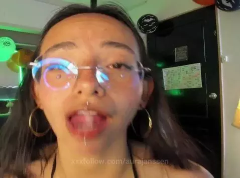 I love making ahegao by aurajanssen