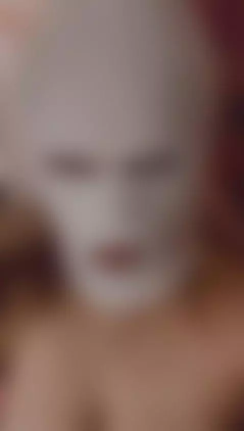 Naughty kinky girl wants fun by haelycute