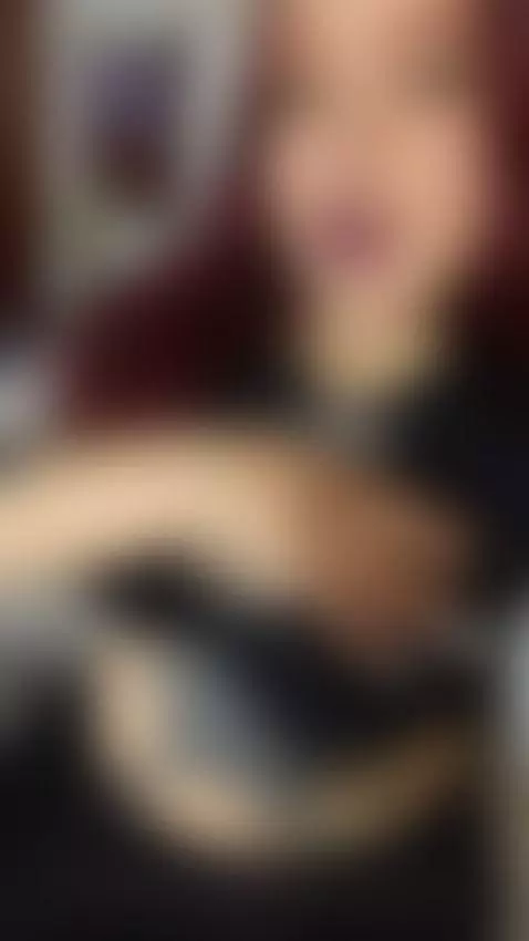 im online 😈 by celesteredds