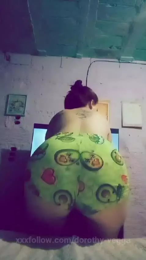 sexy dancing by dorothy-vegga