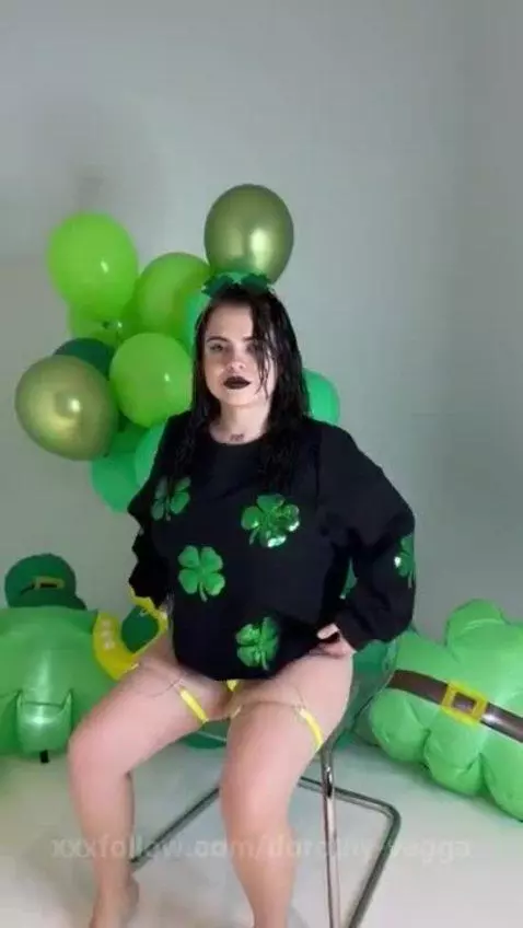 Happy St. Patrick's Day 🍀💫 by dorothy-vegga