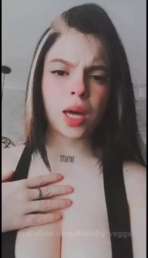 hey love by dorothy-vegga